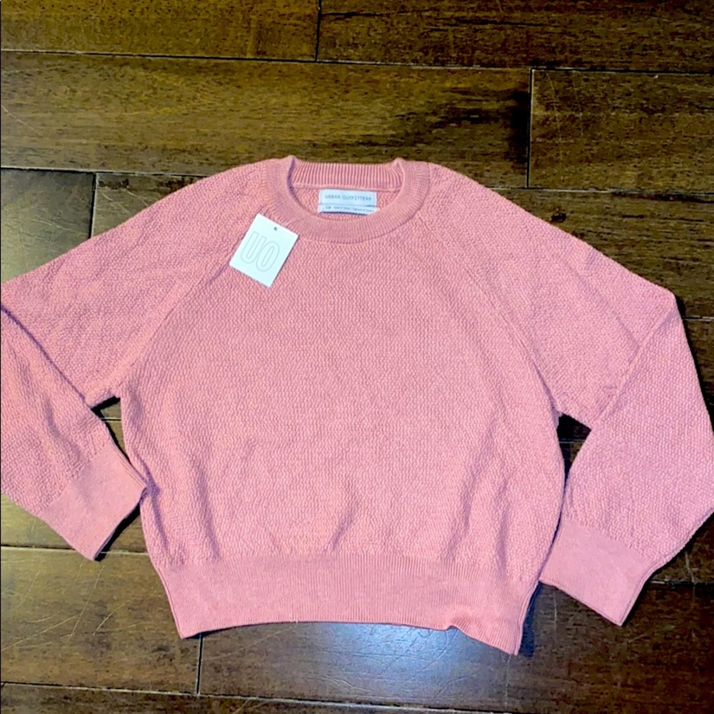 Urban Outfitters cropped mauve sweater size S